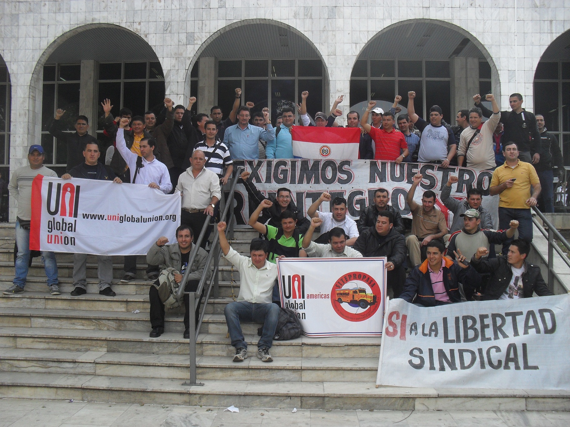 CNTV participa de atividades no Paraguai em defesa dos trabalhadores demitidos da Prosegur 